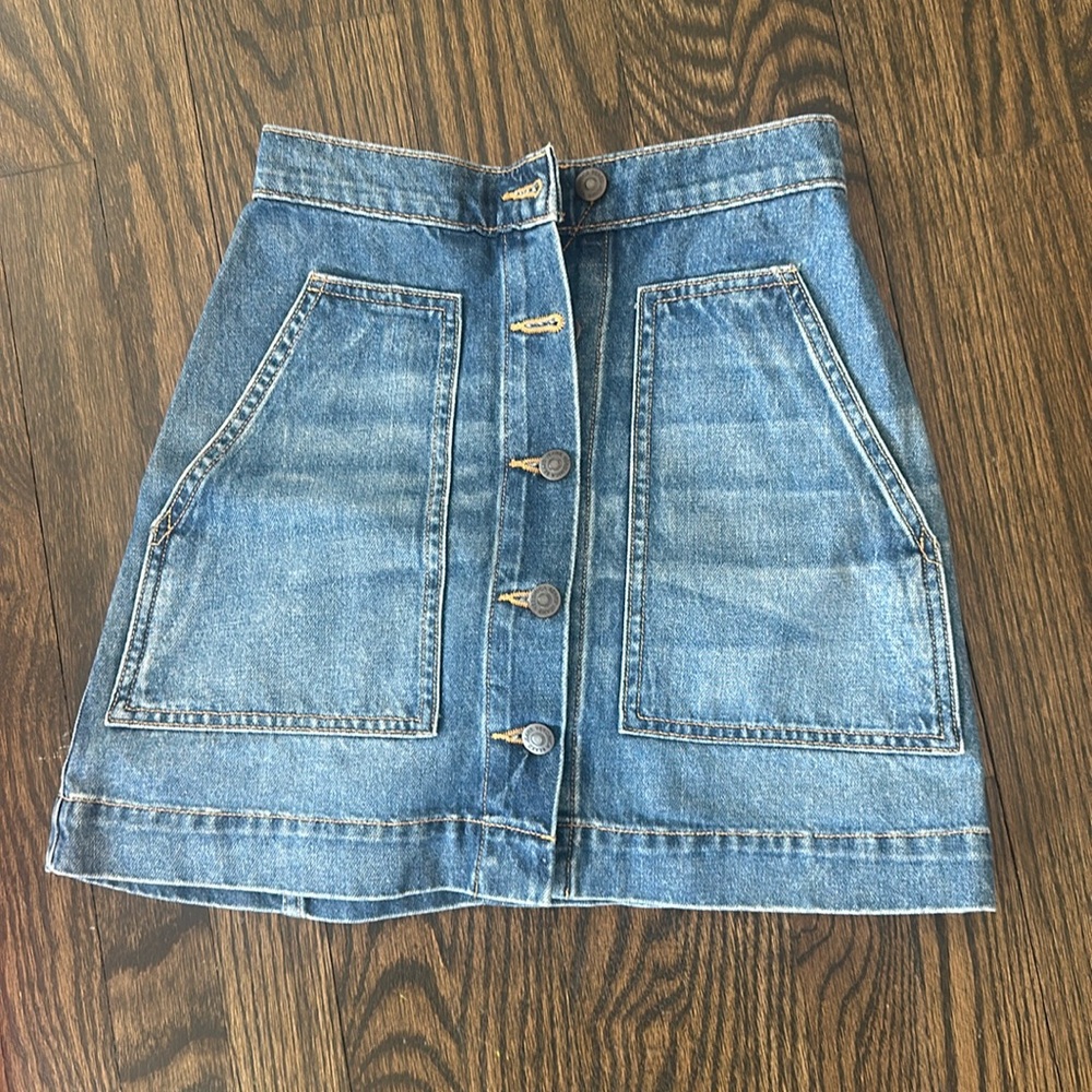 Veronica Beard Skirt - size 25 equivalent to XS